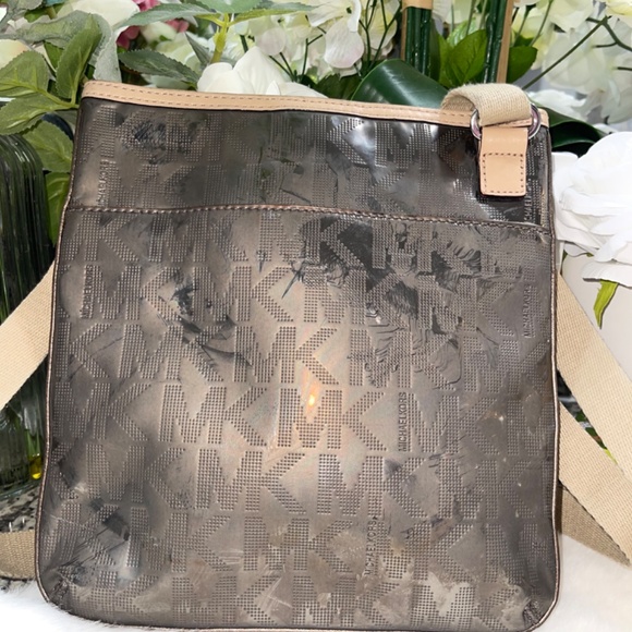 Michael kors crossbody bag - Picture 6 of 12